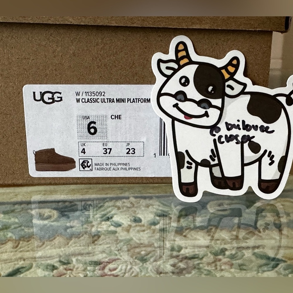 🤎BNIB CLASSIC ULTRA MINI PLATFORM BOOT CHESTNUT🤎- women’s size 6 - Picture 4 of 8